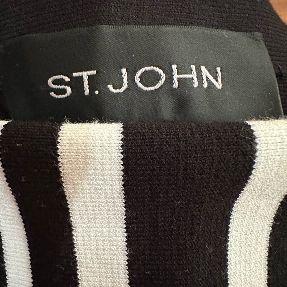 St. John black knit skirt, size 14 - Picture 3 of 8